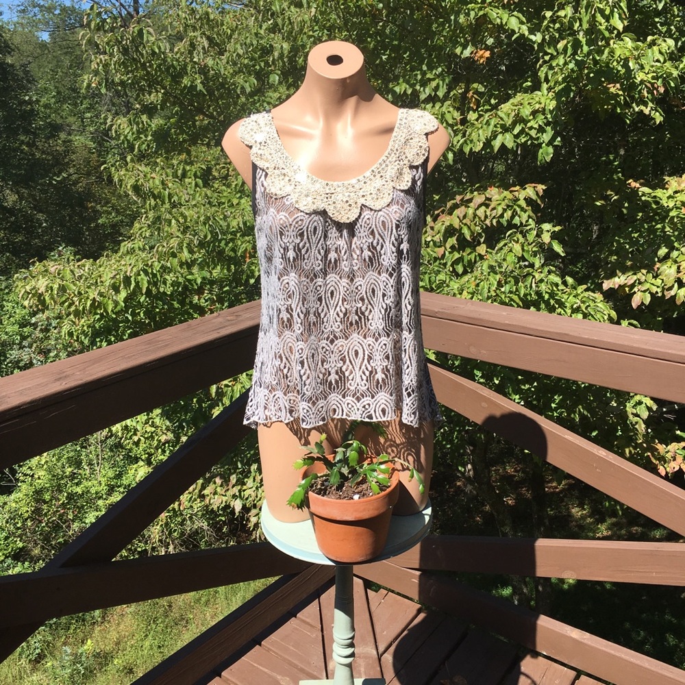 Lacey, See Through Tank w a bit of Sparkle 🔆